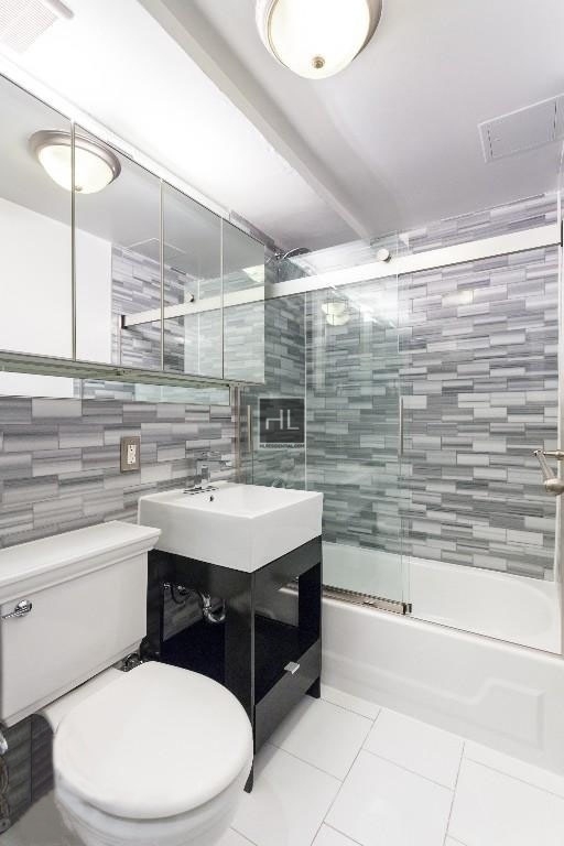 East 5 Street - Photo 4