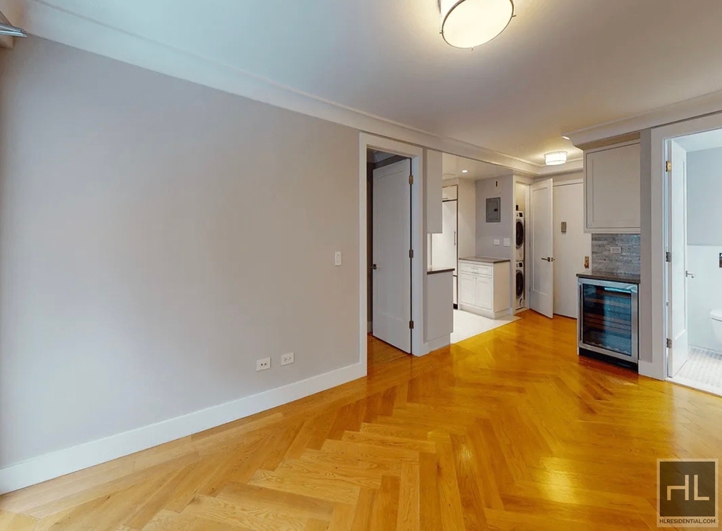 West 97th Street - Photo 2