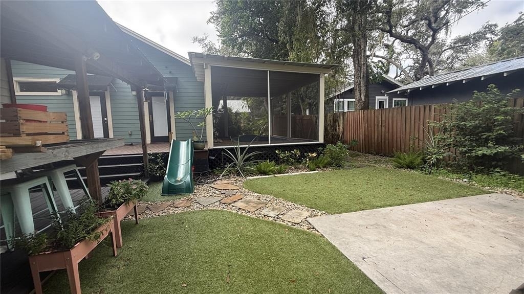 1016 E Powhatan Avenue - Photo 32