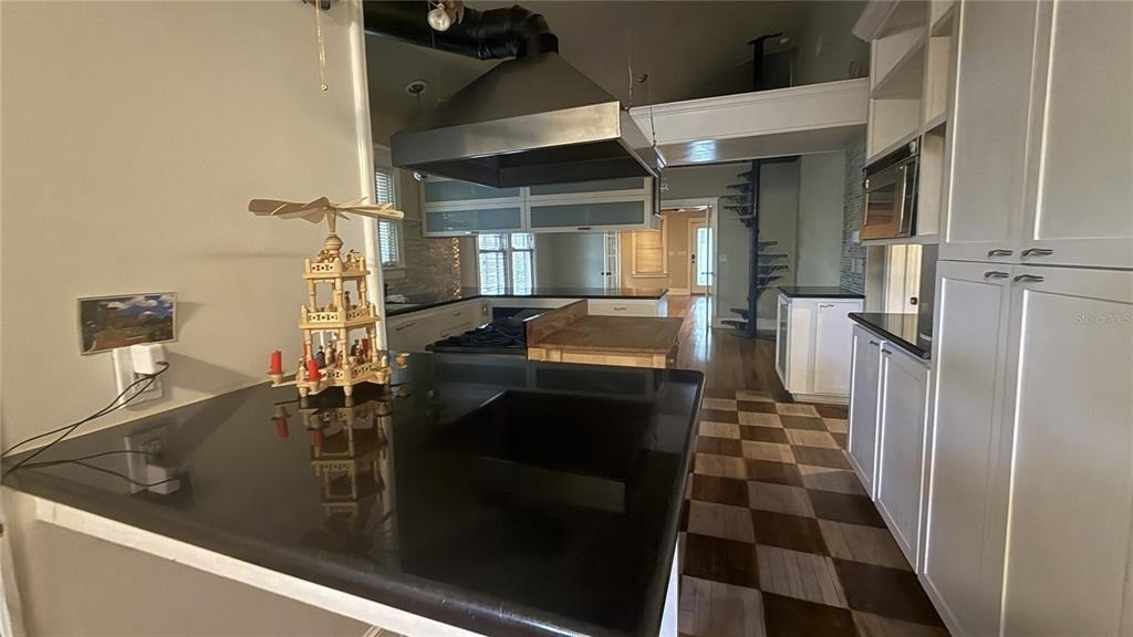 1016 E Powhatan Avenue - Photo 13
