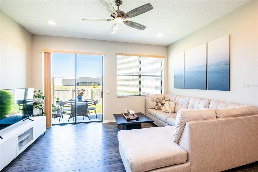 11648 Crowned Sparrow Lane - Photo 2
