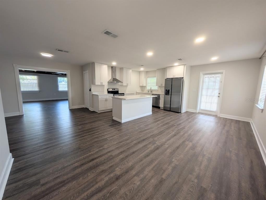 3902 W Paxton Avenue - Photo 1