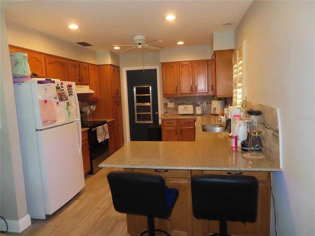28524 Twinbrook Lane - Photo 5