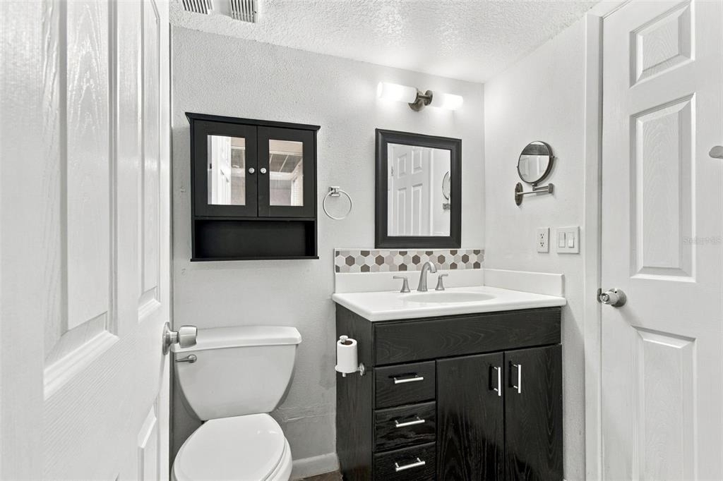 3036 Eastland Boulevard - Photo 13