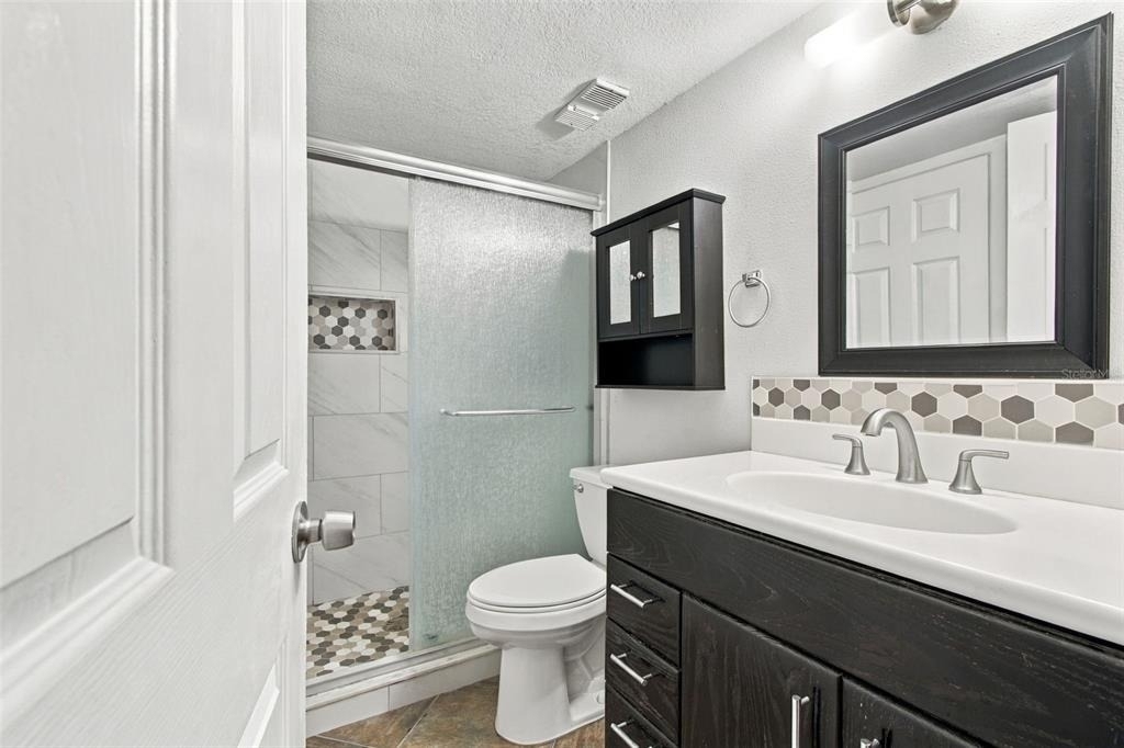 3036 Eastland Boulevard - Photo 12