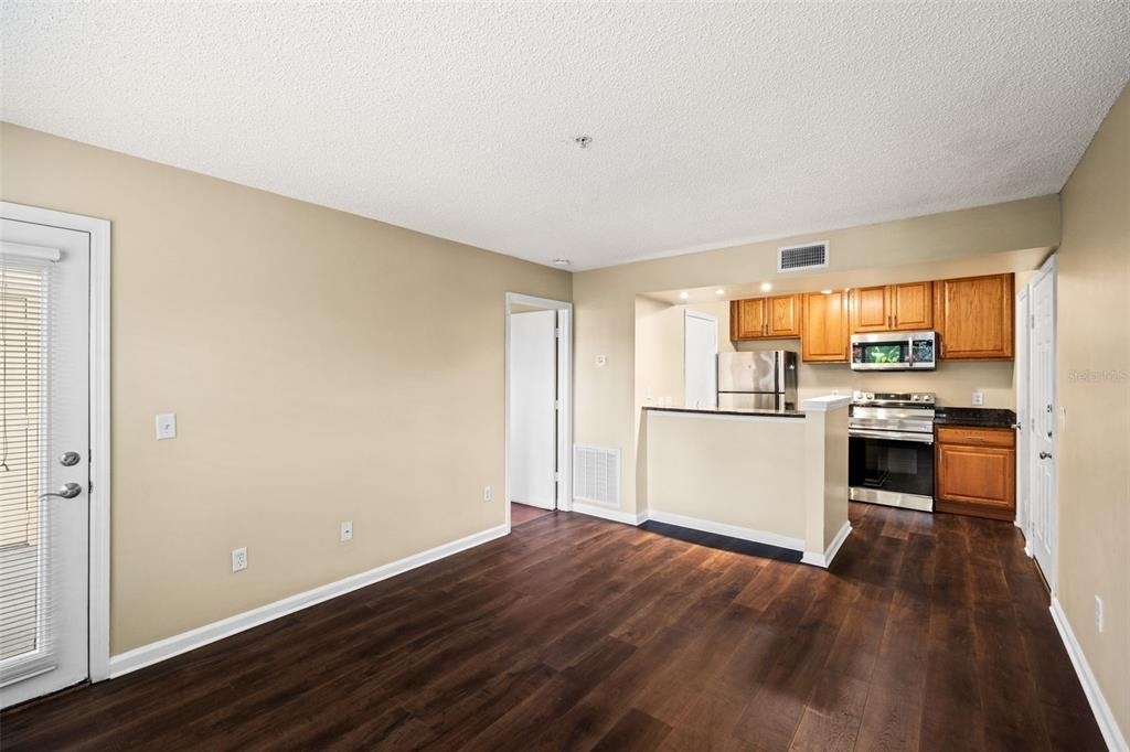 11901 4th Street N - Photo 16