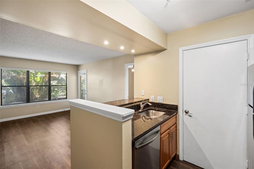 11901 4th Street N - Photo 10