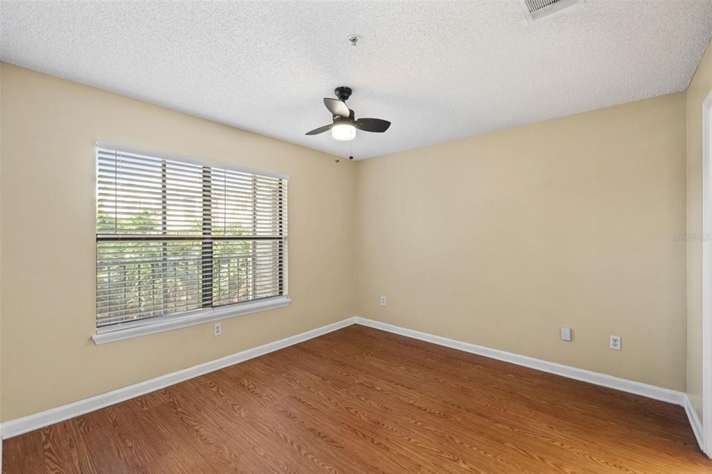 11901 4th Street N - Photo 3