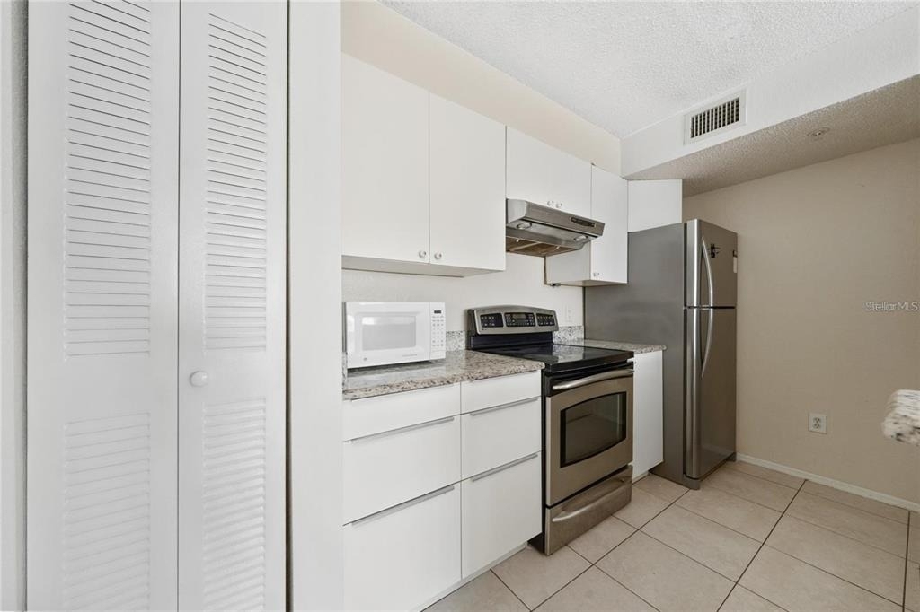 2201 Key West Court - Photo 29