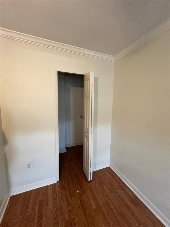 865 Sky Lake Circle - Photo 5