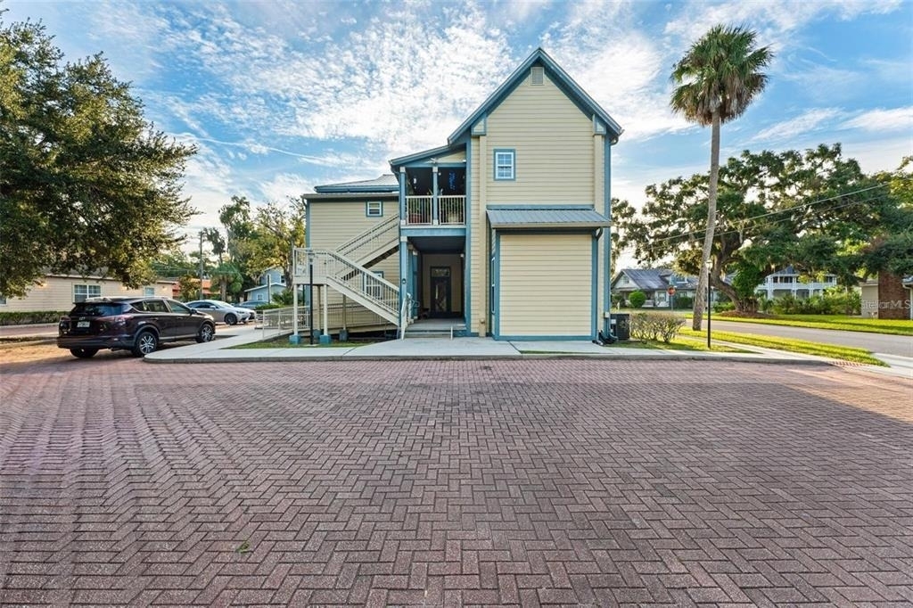 22 S Clyde Avenue - Photo 9