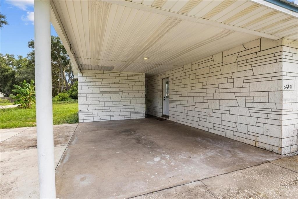 9545 State Road 33 N - Photo 8