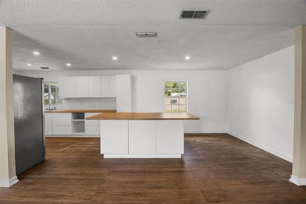 9545 State Road 33 N - Photo 13