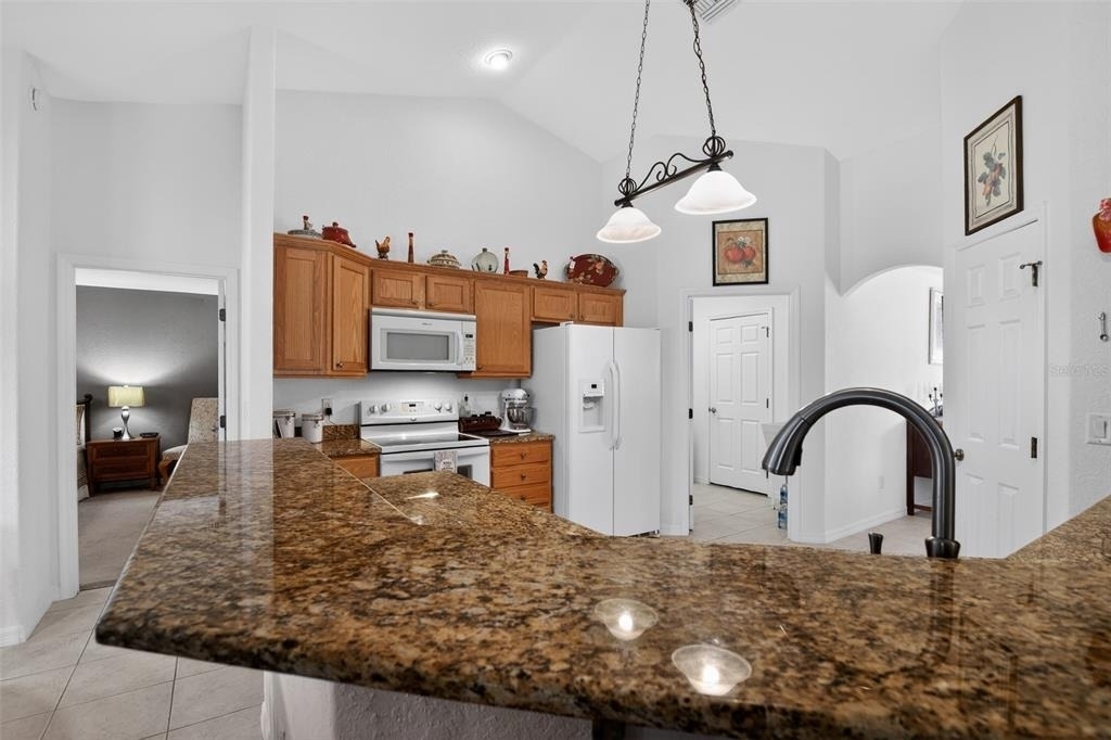 208 Marion Oaks Trail - Photo 13