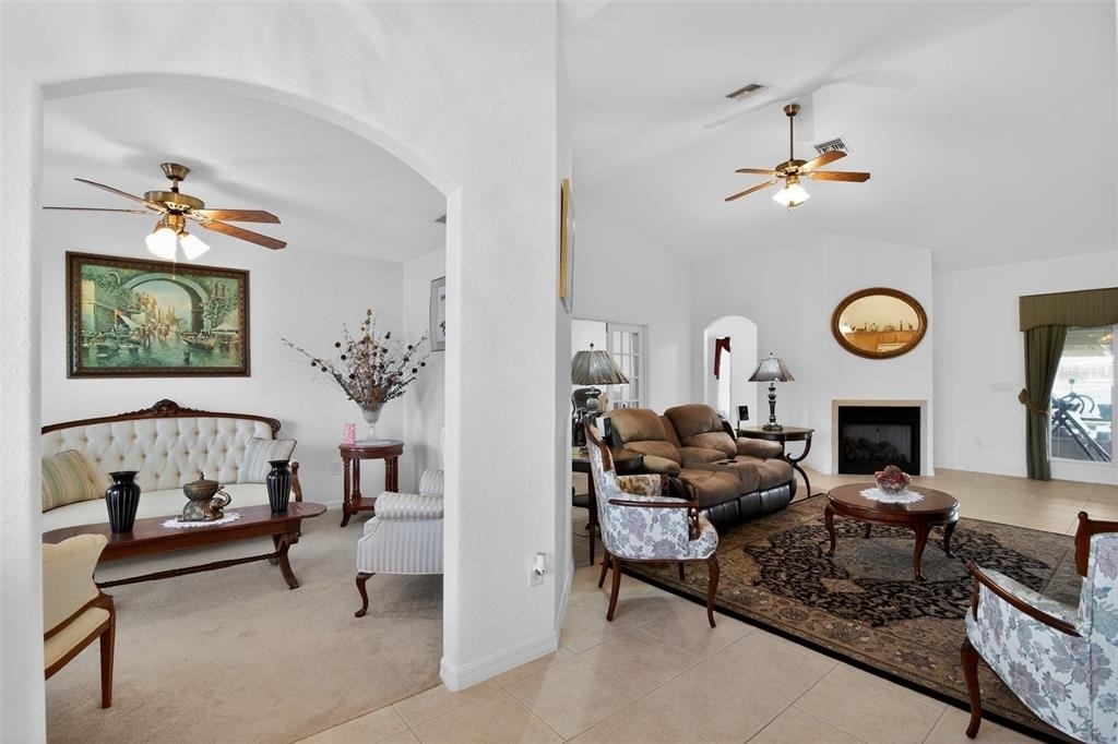208 Marion Oaks Trail - Photo 9