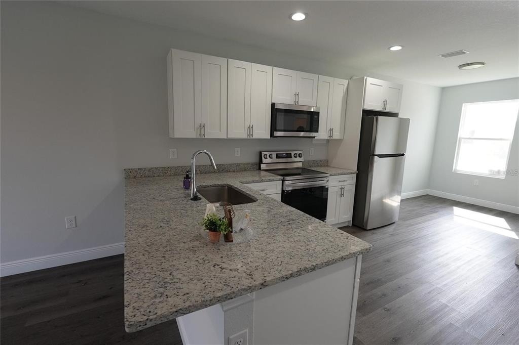 17196 Bonnie Avenue - Photo 4