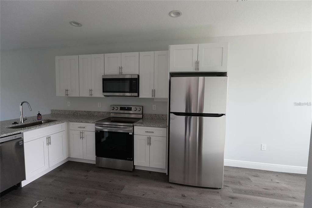 17196 Bonnie Avenue - Photo 5