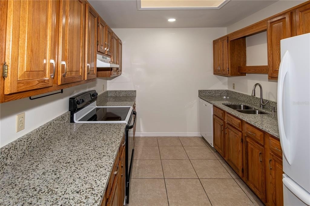 1618 Asher Lane - Photo 4