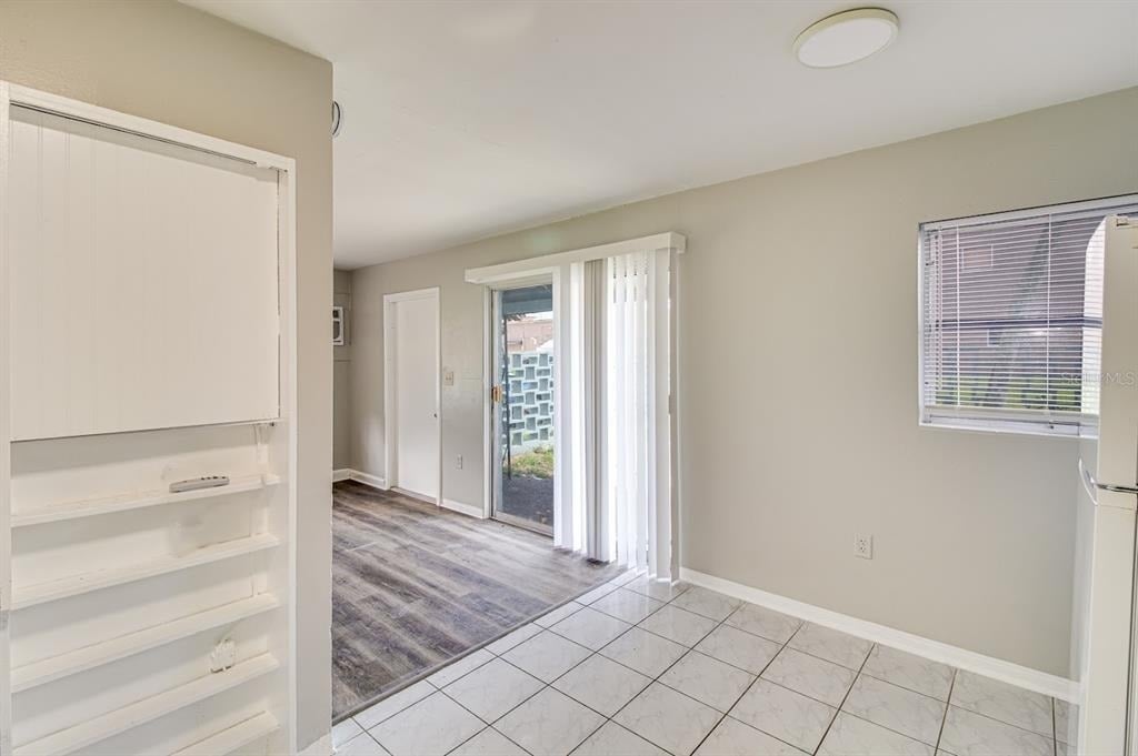 1327 W Point Drive - Photo 6