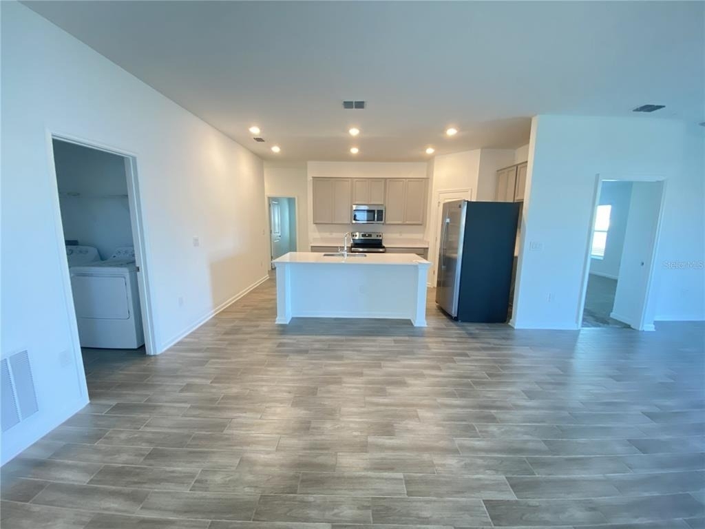 340 Pineywoods Street - Photo 3