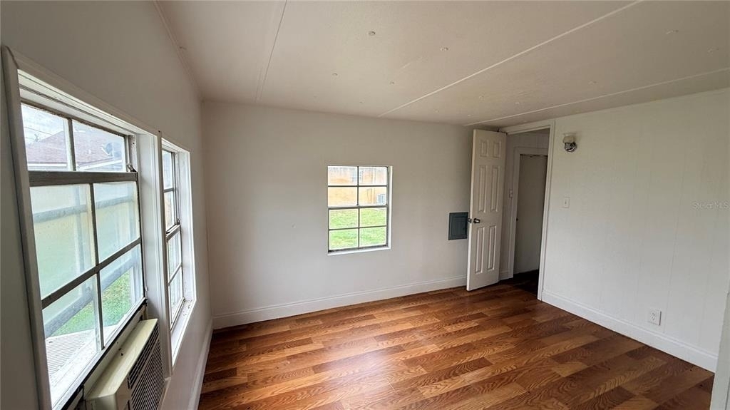 115 Whitfield Street - Photo 18
