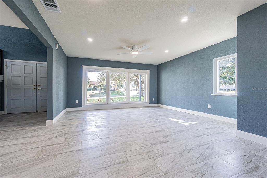 6379 Conniewood Square - Photo 2