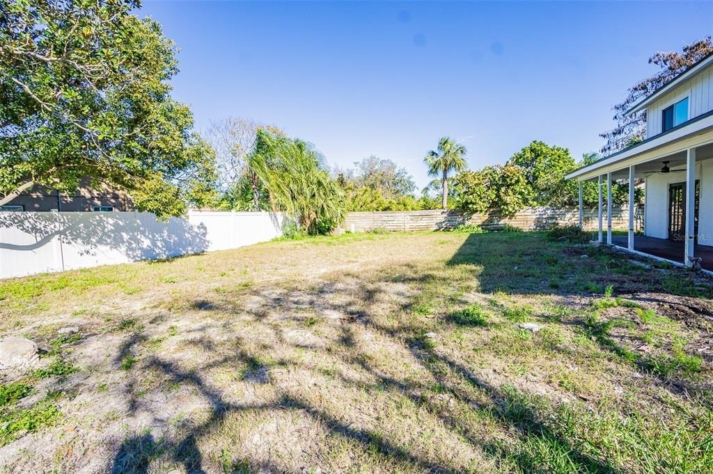 6379 Conniewood Square - Photo 26
