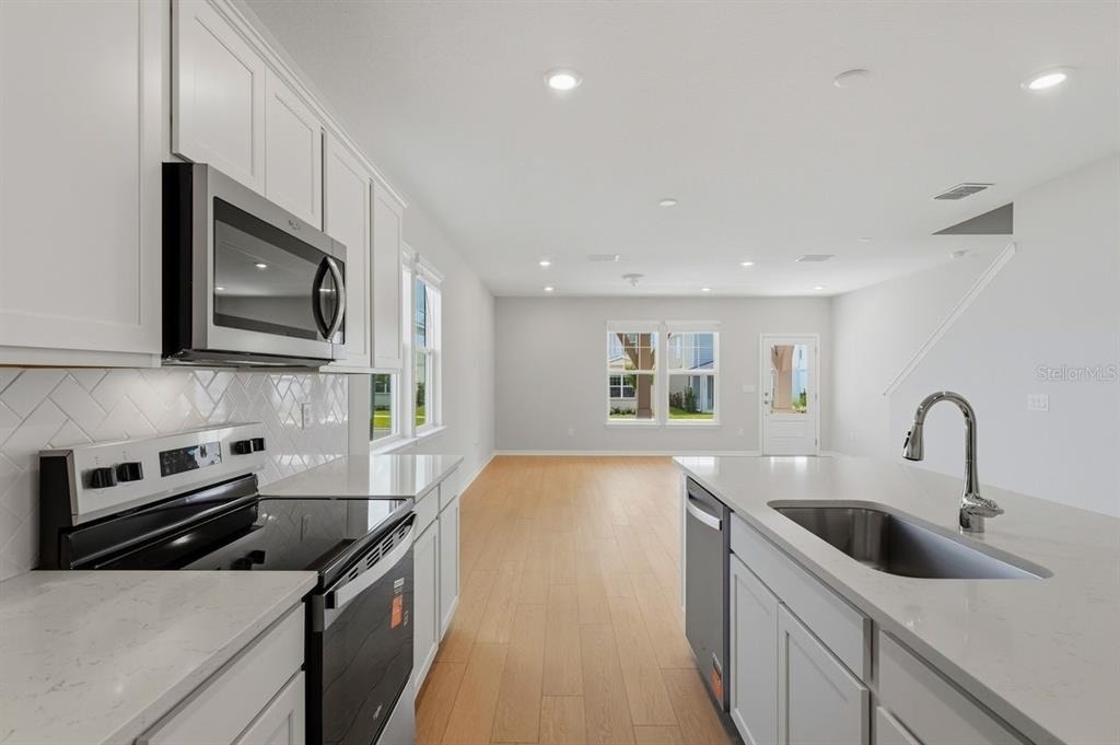 6254 Sunny Time Avenue - Photo 10