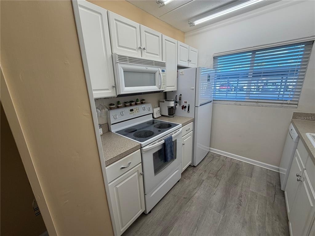 649 Tamiami Trail S - Photo 8