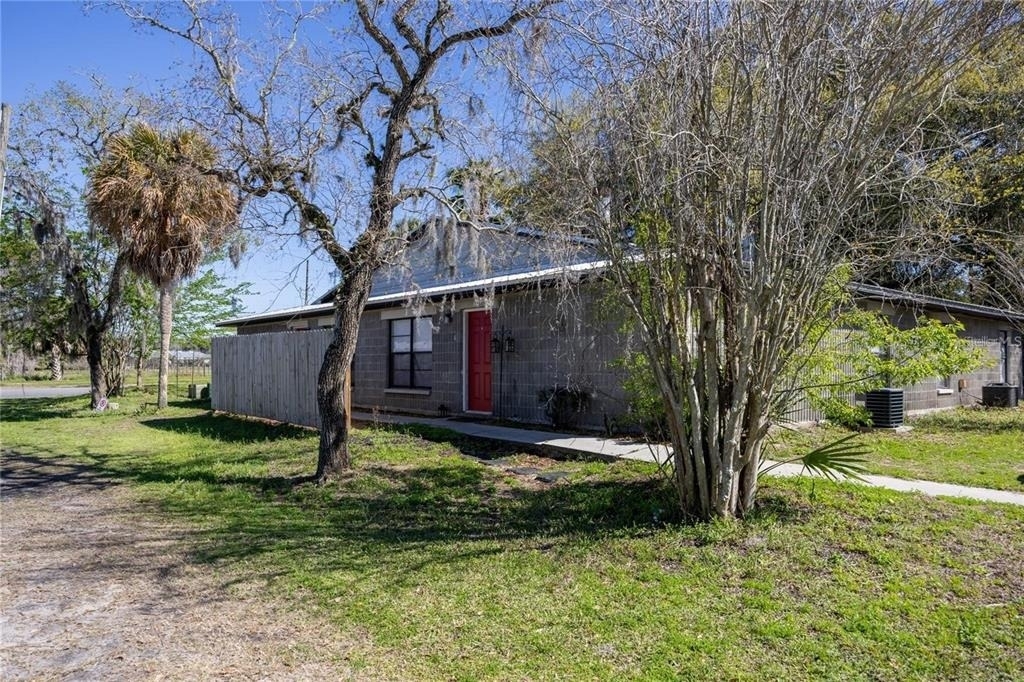 2321 Sw 31 Place - Photo 0