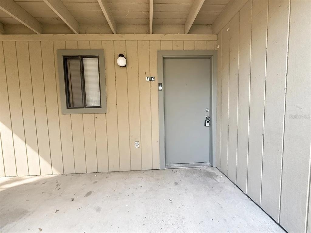 75 Se 16th Avenue - Photo 1