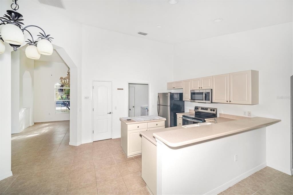 3674 Lorton Avenue - Photo 9