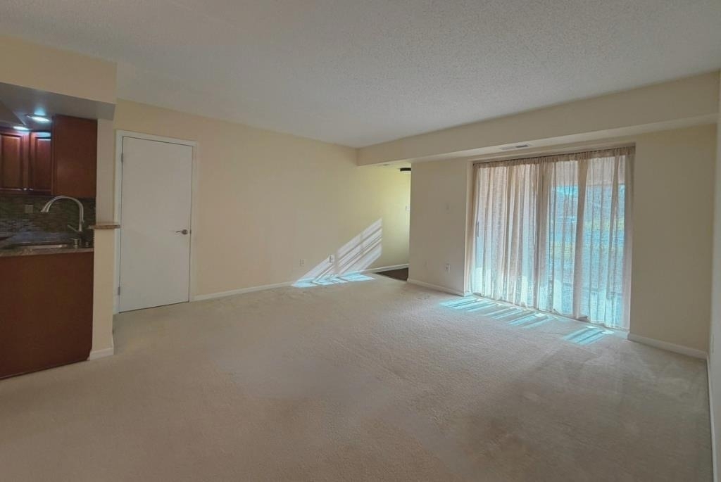 2776 Rolling Green Place - Photo 3