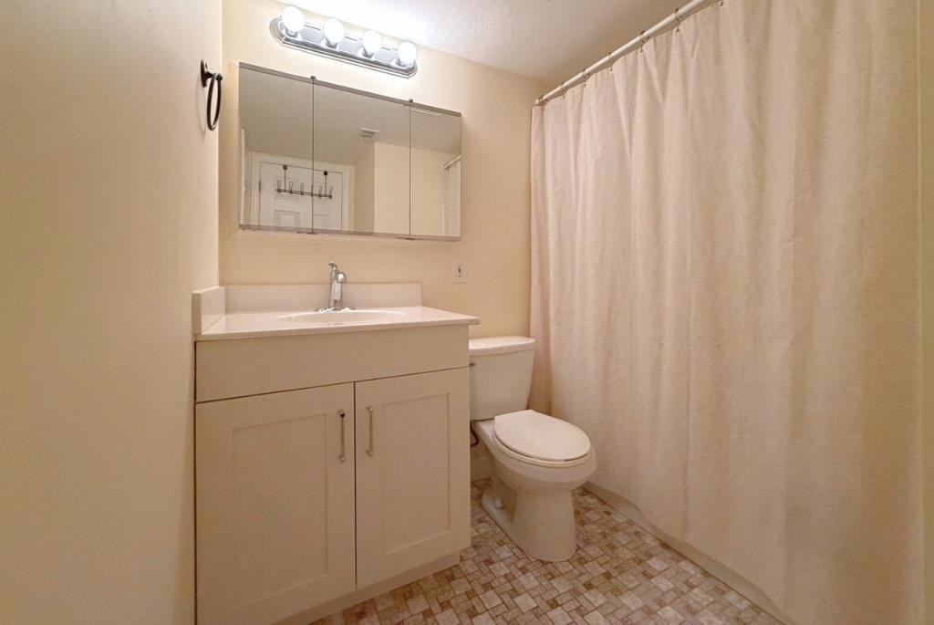 2776 Rolling Green Place - Photo 10