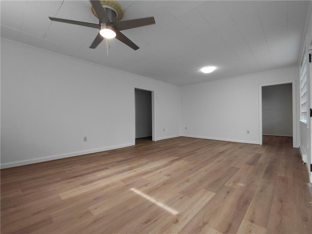 724 W Broad Street - Photo 4