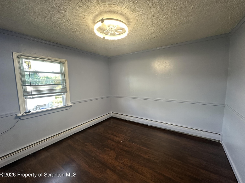 173 Mcalpine Street - Photo 3