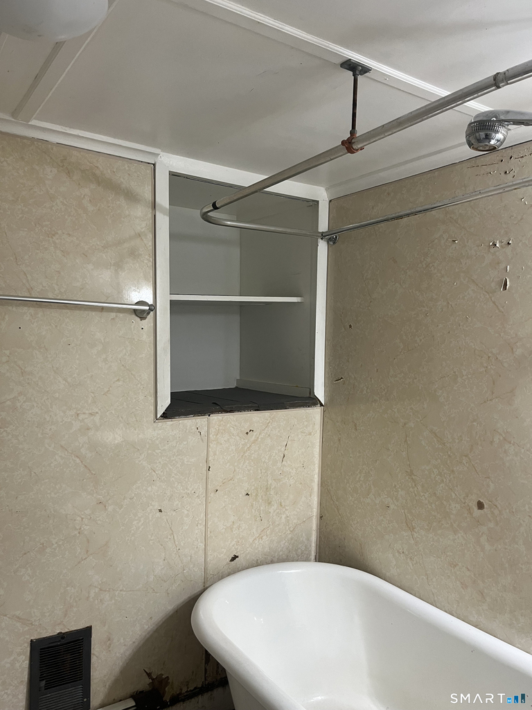 840 Main Street - Photo 8