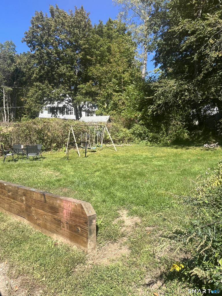 840 Main Street - Photo 2