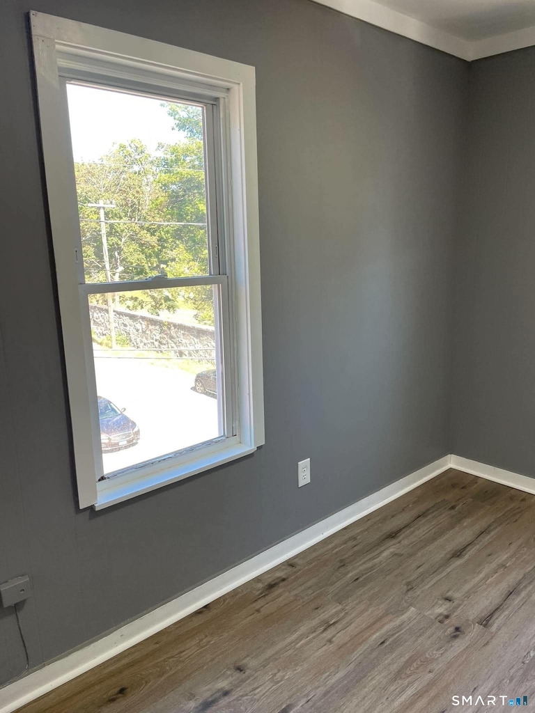 51 Draher Avenue - Photo 2