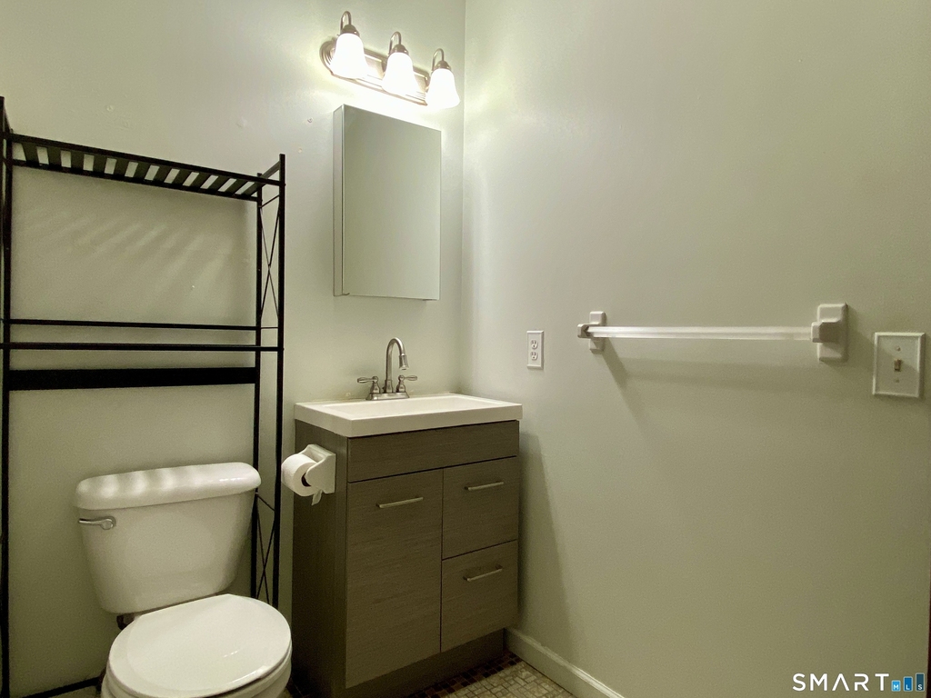 1104 Summer Hill Drive - Photo 12