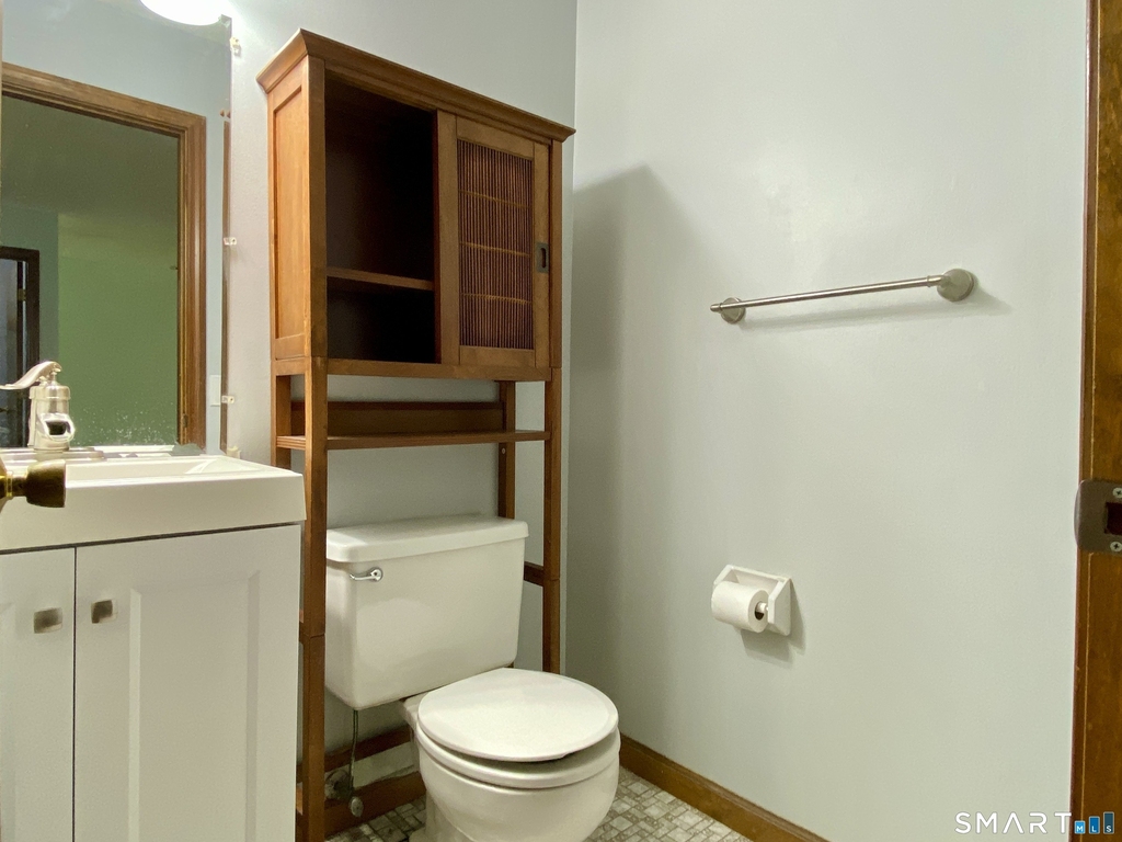 1104 Summer Hill Drive - Photo 7