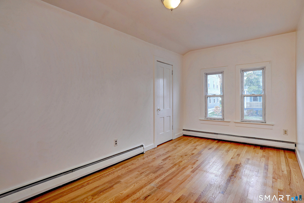 83 Hawley Avenue - Photo 17