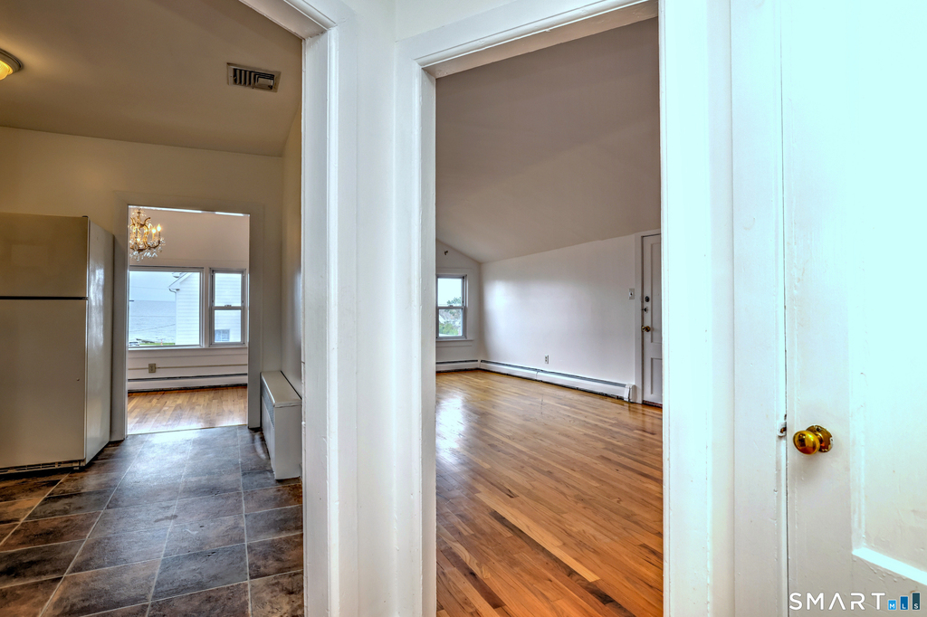 83 Hawley Avenue - Photo 23
