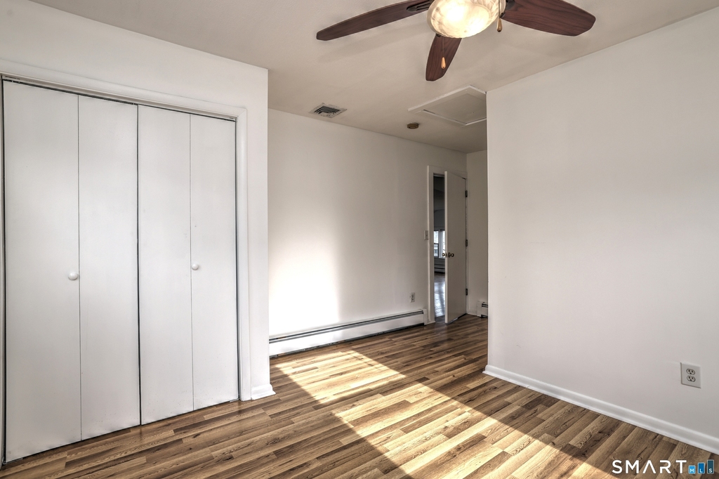 83 Hawley Avenue - Photo 29