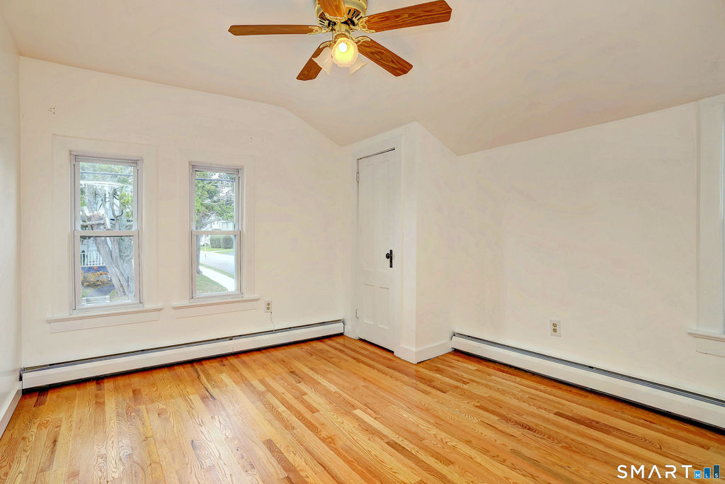 83 Hawley Avenue - Photo 20