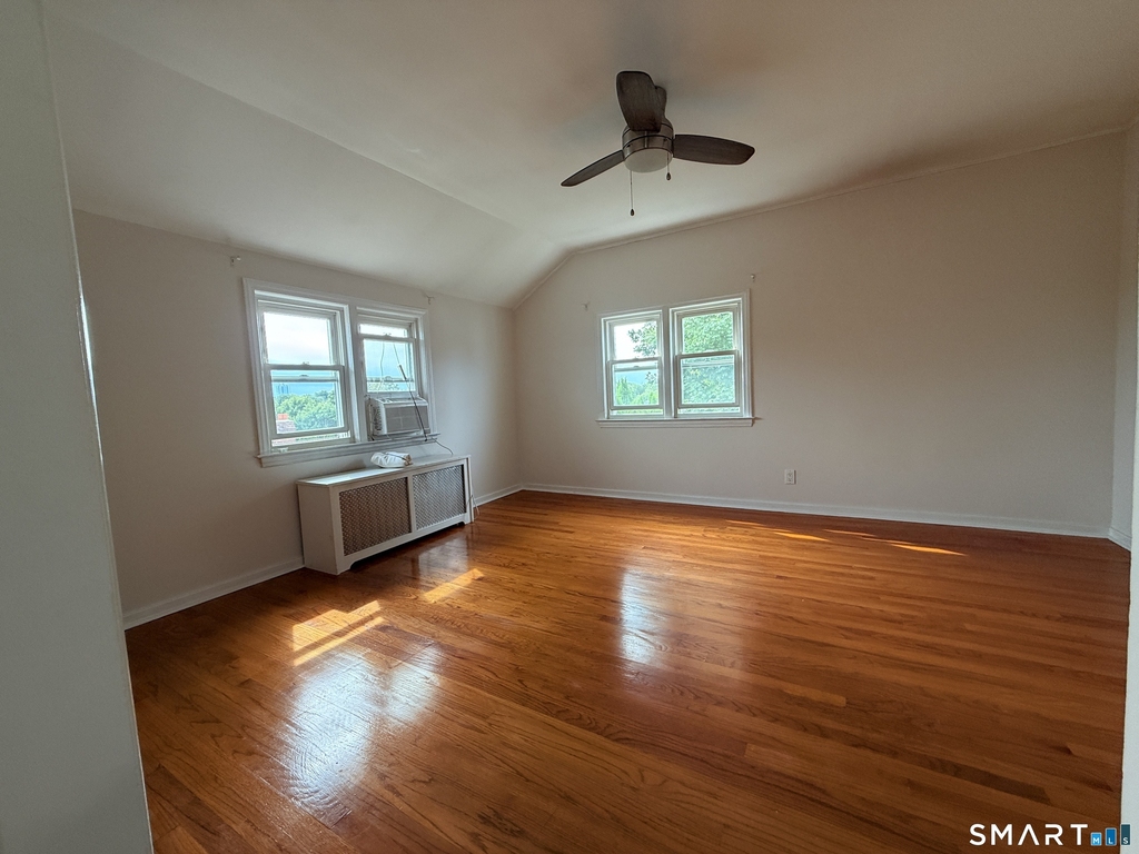 40 Travis Avenue - Photo 6