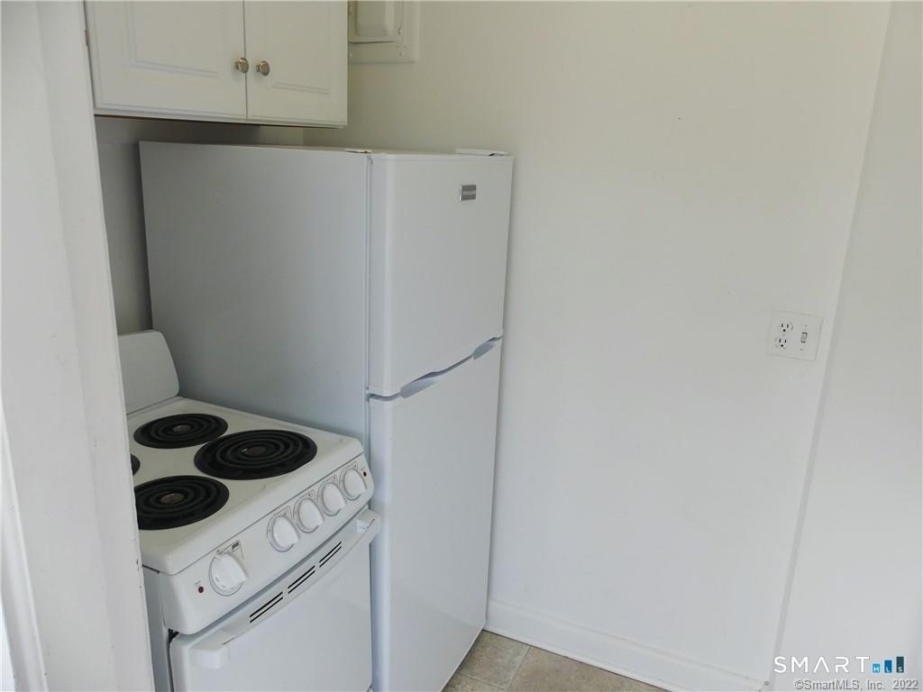 73 Main Street - Photo 2