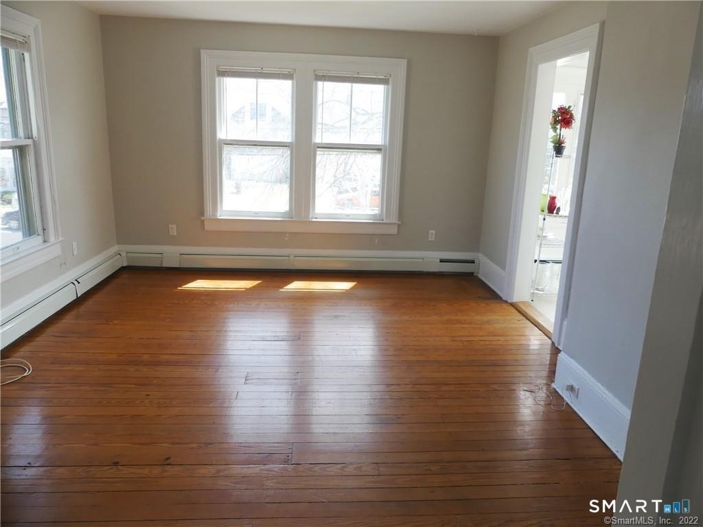 73 Main Street - Photo 11