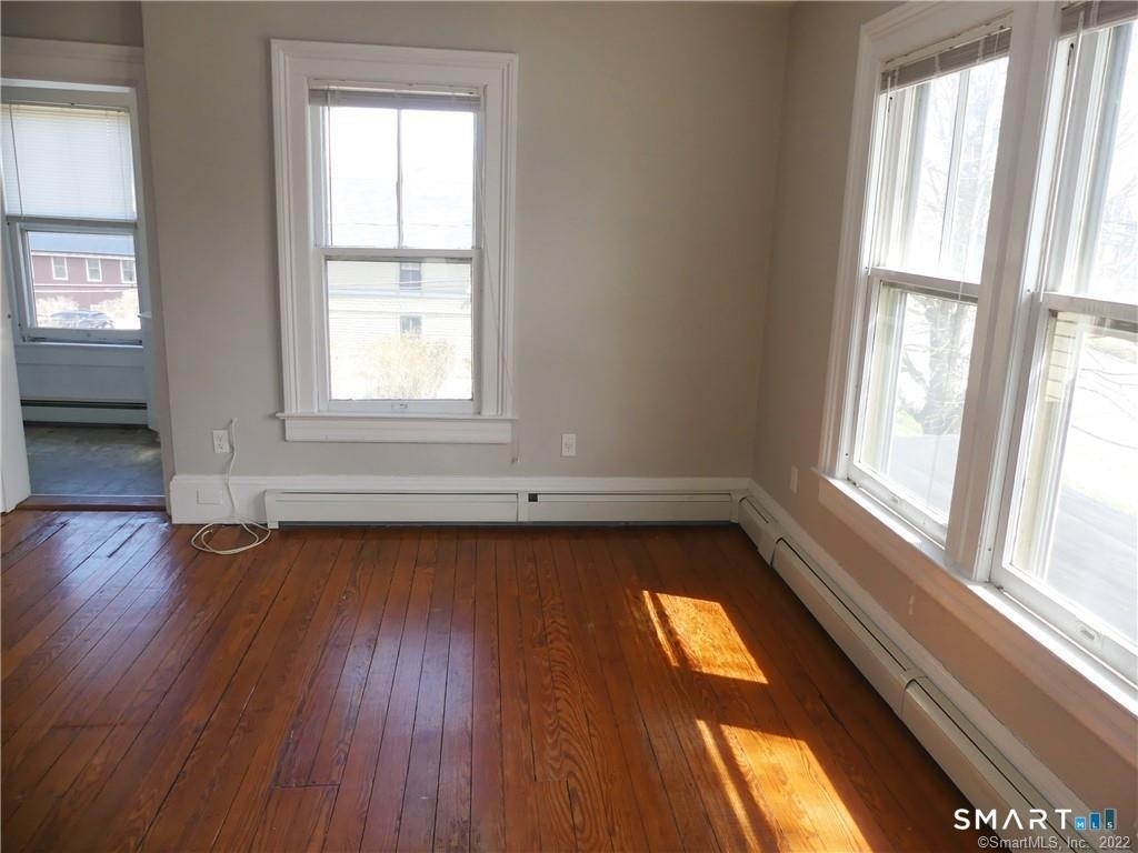 73 Main Street - Photo 12
