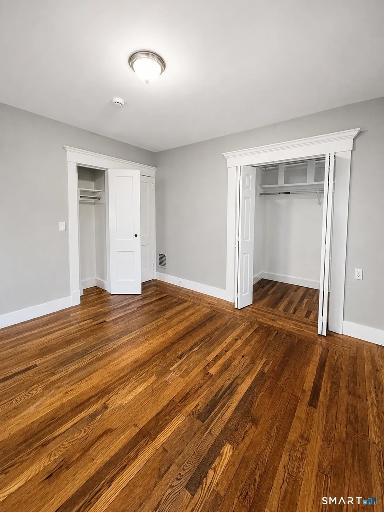 207 Helen Street - Photo 9